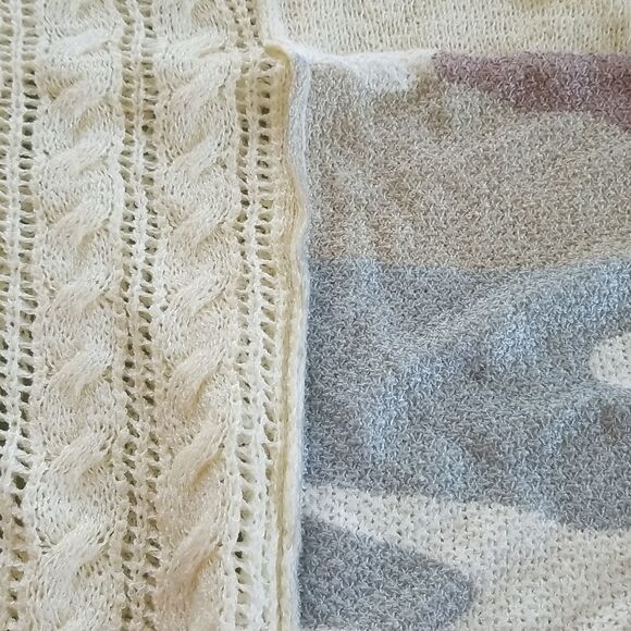 POL Lightweight Camo Sweater Top - Picture 7 of 8